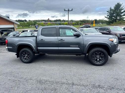 2022 Toyota Tacoma SR