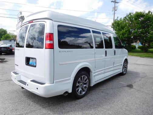 2022 Chevrolet Express 2500 Work Van