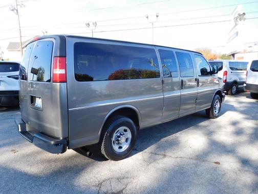 2010 Chevrolet Express 3500 LT
