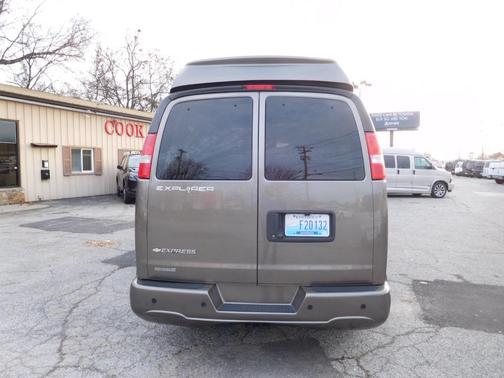 2023 Chevrolet Express 2500 Work Van