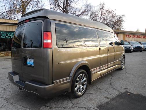 2023 Chevrolet Express 2500 Work Van