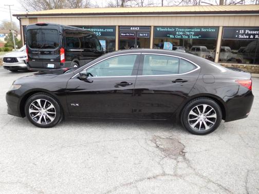 2017 Acura TLX w/Technology Package