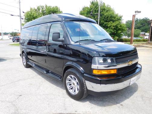 2023 Chevrolet Express 2500 Work Van