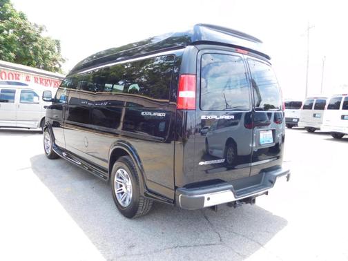 2023 Chevrolet Express 2500 Work Van