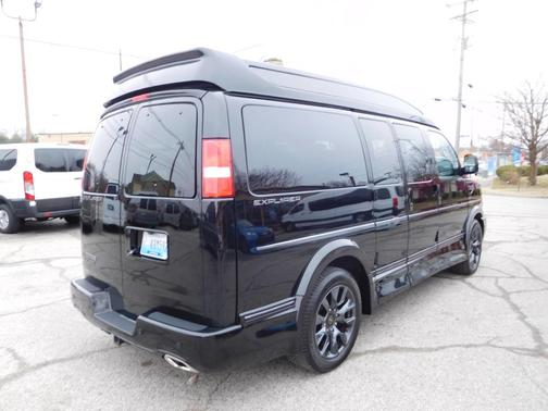 2023 Chevrolet Express 2500 Work Van