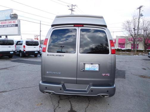 2023 GMC Savana 2500 Work Van