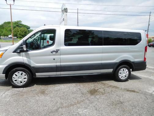 2022 Ford Transit-350 XLT