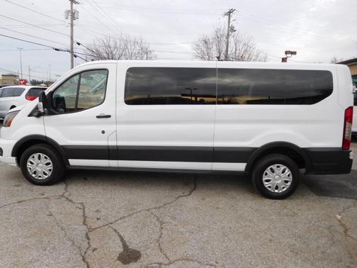 2023 Ford Transit Connect XLT