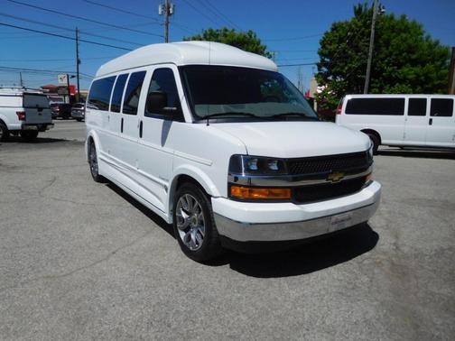 2022 Chevrolet Express 2500 Work Van