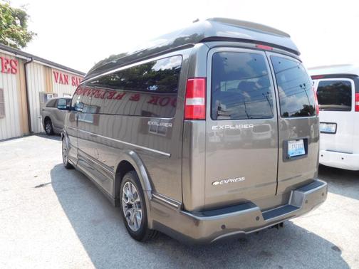2023 Chevrolet Express 2500 Work Van