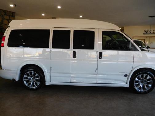 2022 Chevrolet Express 2500 Work Van