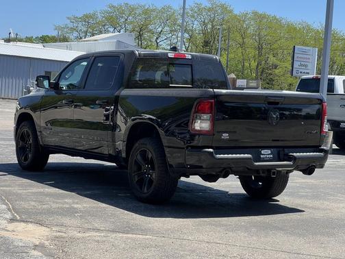 Diamond Black Crystal Pearlcoat 2020 RAM 1500 Big Horn/Lone Star