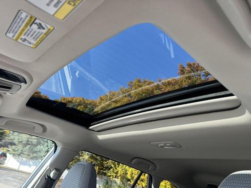 Ice Silver Metallic 2025 Subaru Outback Premium