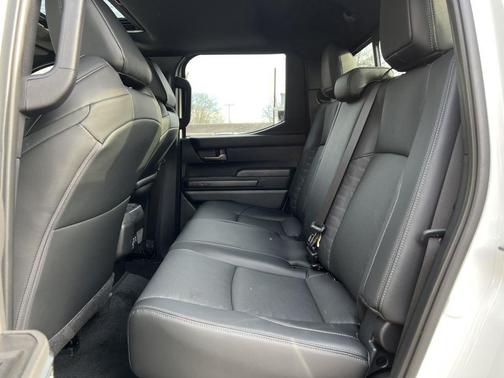 2025 Toyota Tacoma Hybrid TRD Sport