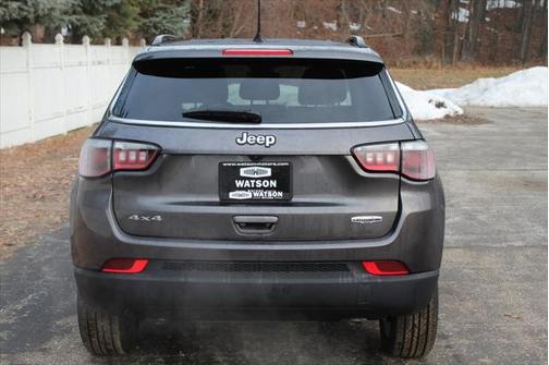 2024 Jeep Compass Latitude Lux