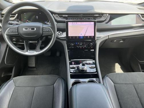 2022 Jeep Grand Cherokee 4xe Trailhawk