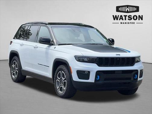 2022 Jeep Grand Cherokee 4xe Trailhawk