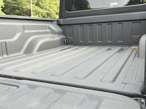 2024 Jeep Gladiator Sport S