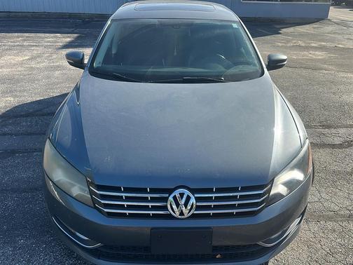 2013 Volkswagen Passat 2.0 TDI SEL Premium