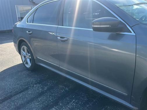 2013 Volkswagen Passat 2.0 TDI SEL Premium