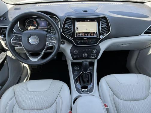 Bright White Clearcoat 2019 Jeep Cherokee Limited