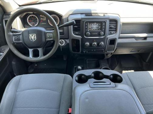 2018 RAM 2500 Tradesman Crew Cab 4x4 6'4' Box