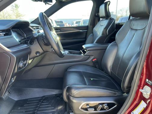 2023 Jeep Grand Cherokee Overland