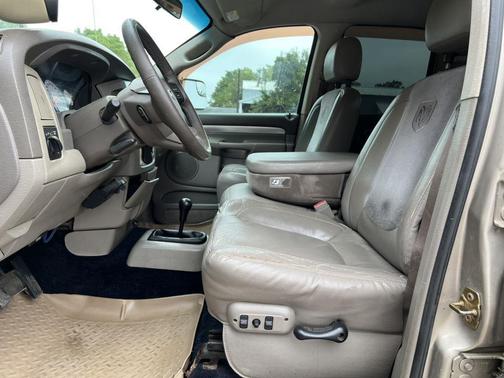 2004 Dodge Ram 2500 SLT Quad Cab