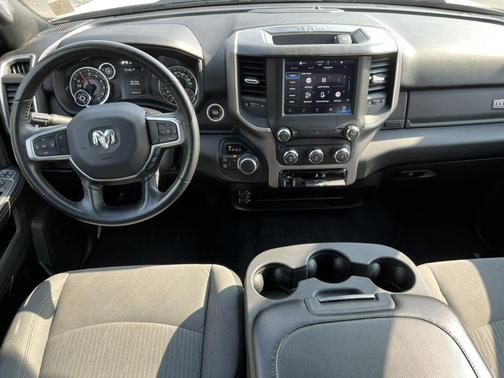 2024 RAM 2500 Big Horn Crew Cab 4x4 8' Box