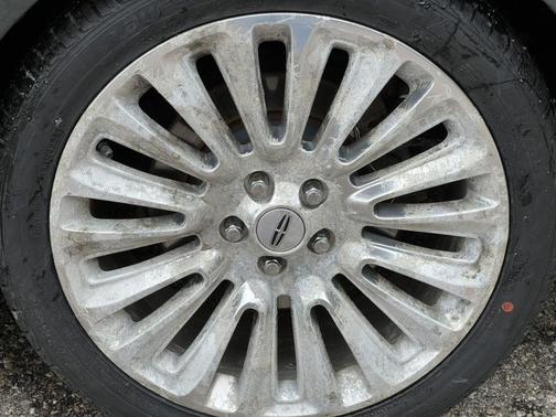 2015 Lincoln MKZ Base