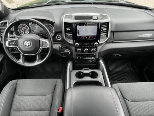 Black Forest Green Pearlcoat 2019 RAM 1500 Big Horn