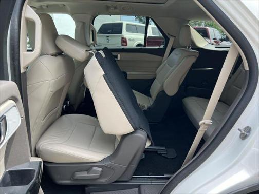 2024 Ford Explorer Platinum