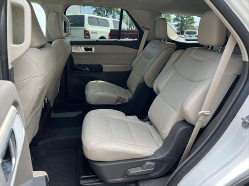 2024 Ford Explorer Platinum