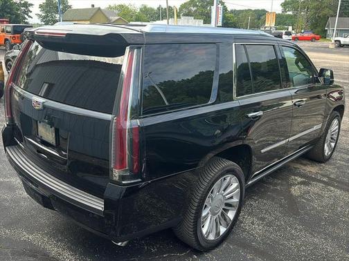 2016 Cadillac Escalade Platinum