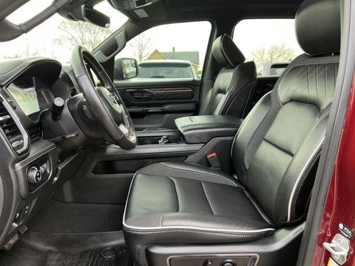 2025 RAM 1500 Limited