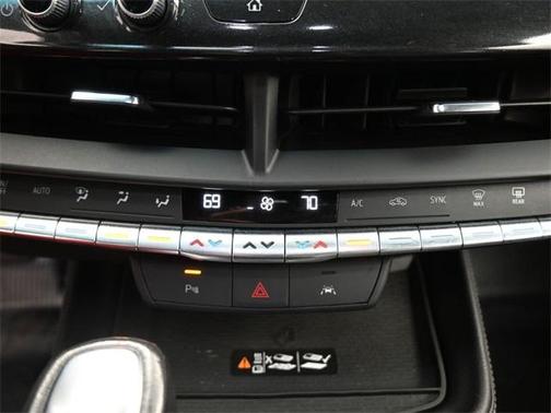 2022 Cadillac CT4 Luxury