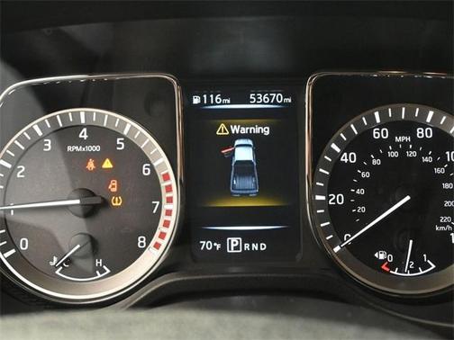 2018 Nissan Titan SV