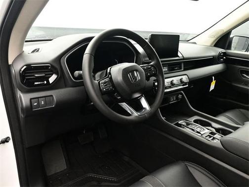 2025 Honda Pilot Touring+