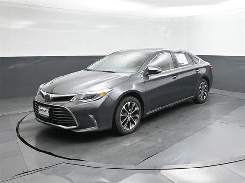 2018 Toyota Avalon XLE
