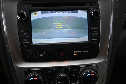 White Diamond Clearcoat 2015 GMC Acadia SLT-1