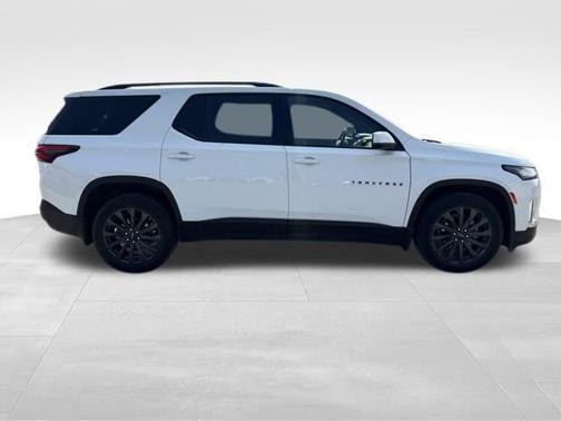 2022 Chevrolet Traverse RS