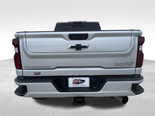 2023 Chevrolet Silverado 2500 High Country