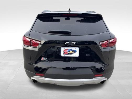 Black 2022 Chevrolet Blazer 2LT