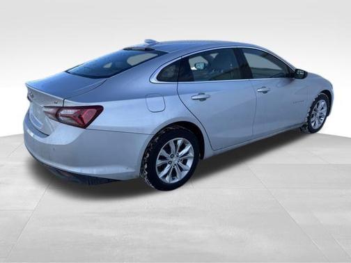 2022 Chevrolet Malibu FWD LT