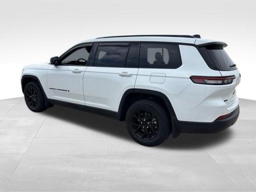 Bright White Clearcoat 2024 Jeep Grand Cherokee L Altitude