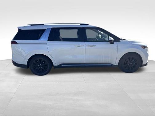 2022 Kia Carnival SX Prestige