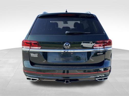 Racing Green 2021 Volkswagen Atlas 3.6L SEL Premium