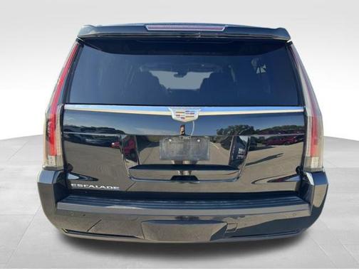 2019 Cadillac Escalade ESV Luxury