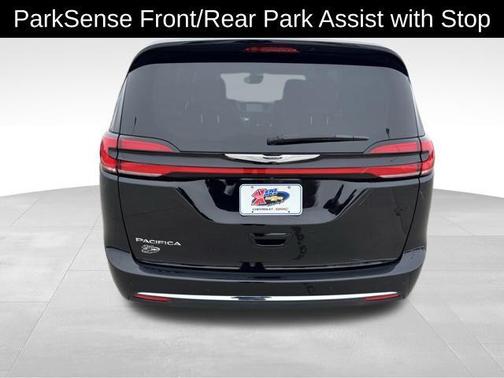 2025 Chrysler Pacifica L