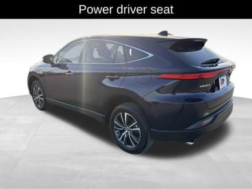 2023 Toyota Venza LE